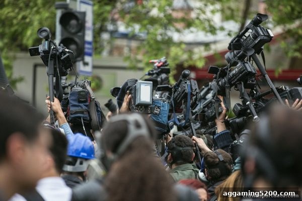 皇冠体育官网深度盘点：英超历届最佳球员的荣耀之路，那些改写时代的传奇巨星